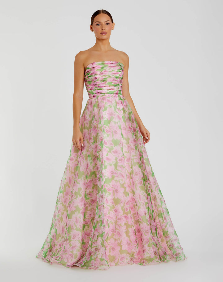 Mac Duggal 30783 Size 16 Only
