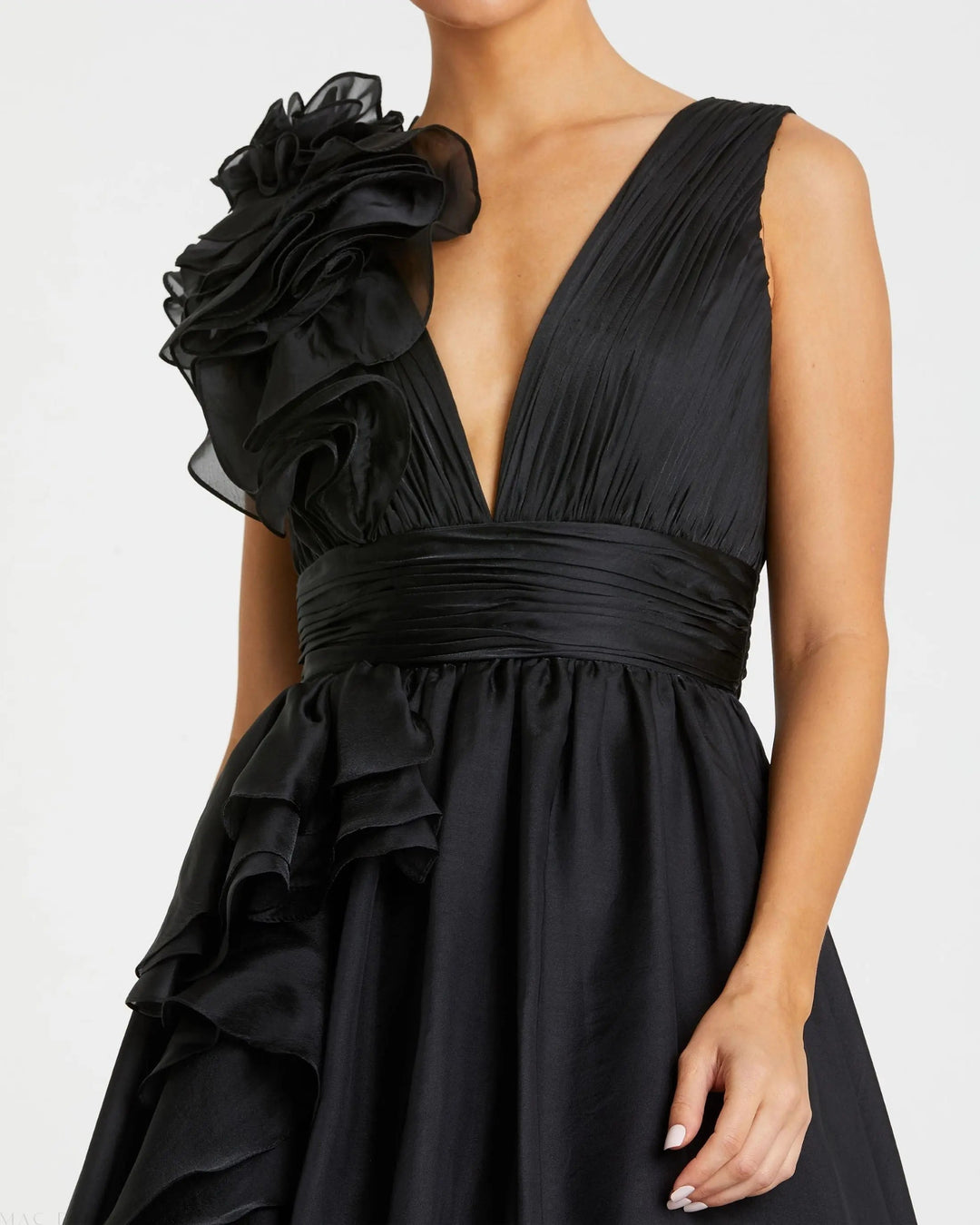 Mac Duggal 9969153P	Black Ruffle Shoulder V-Neck Chiffon Gown