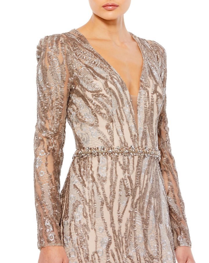 Mac Duggal 79358 Size 14 Only
